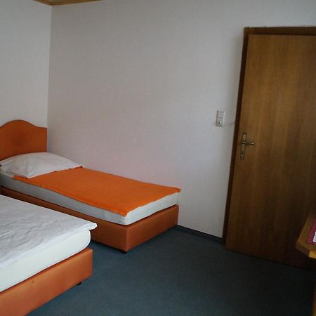 Gasthof Zum Hirschen Burgau Luaran gambar